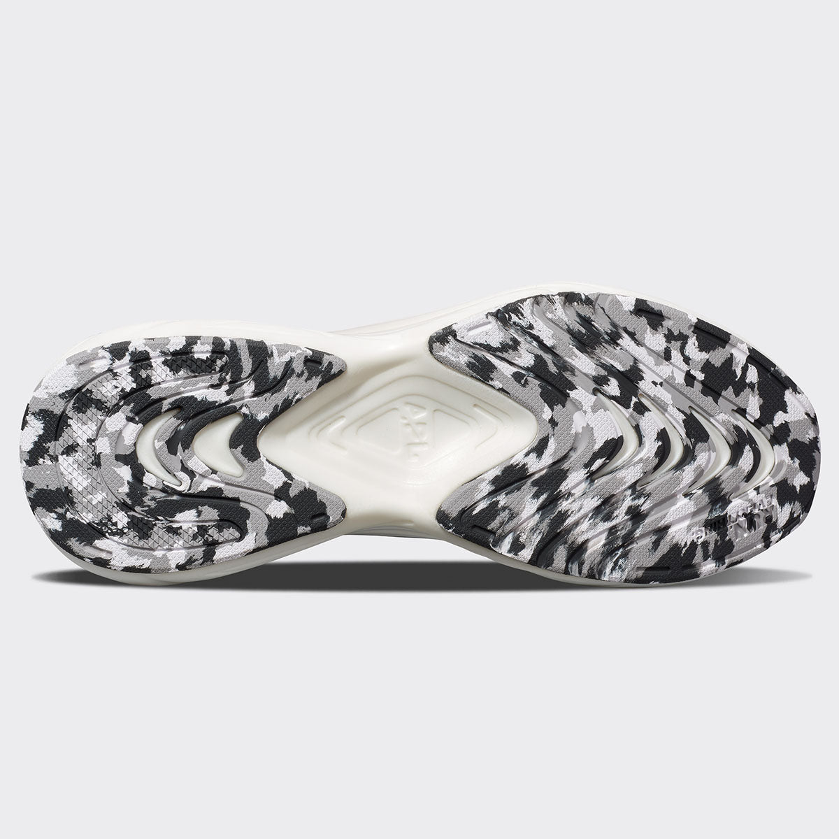 Women's Streamline White / Black / Camo