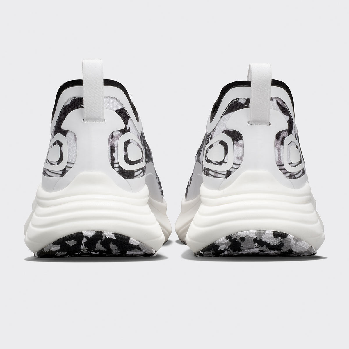 Women's Streamline White / Black / Camo