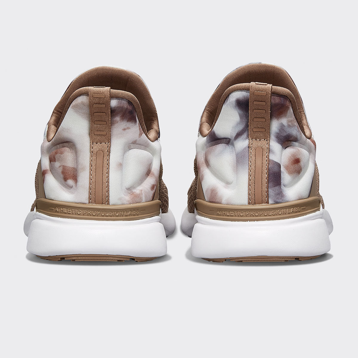 Women's TechLoom Tracer Almond / Caramel / Tie Dye