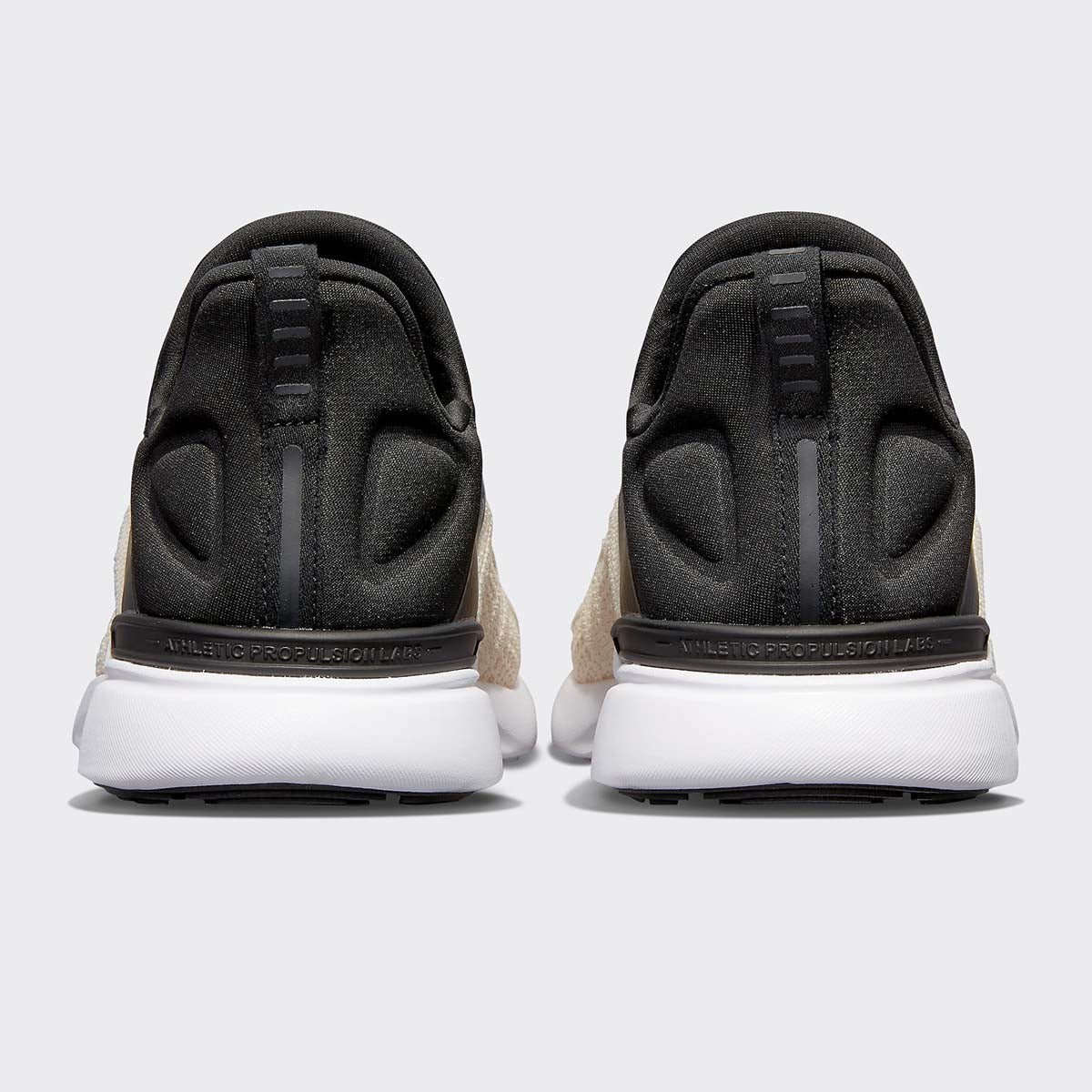 Women's TechLoom Tracer Black / Parchment / White