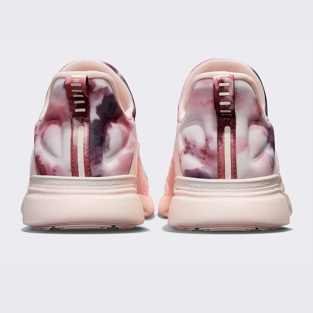 Women's TechLoom Tracer Creme / Burgundy / Tie Dye